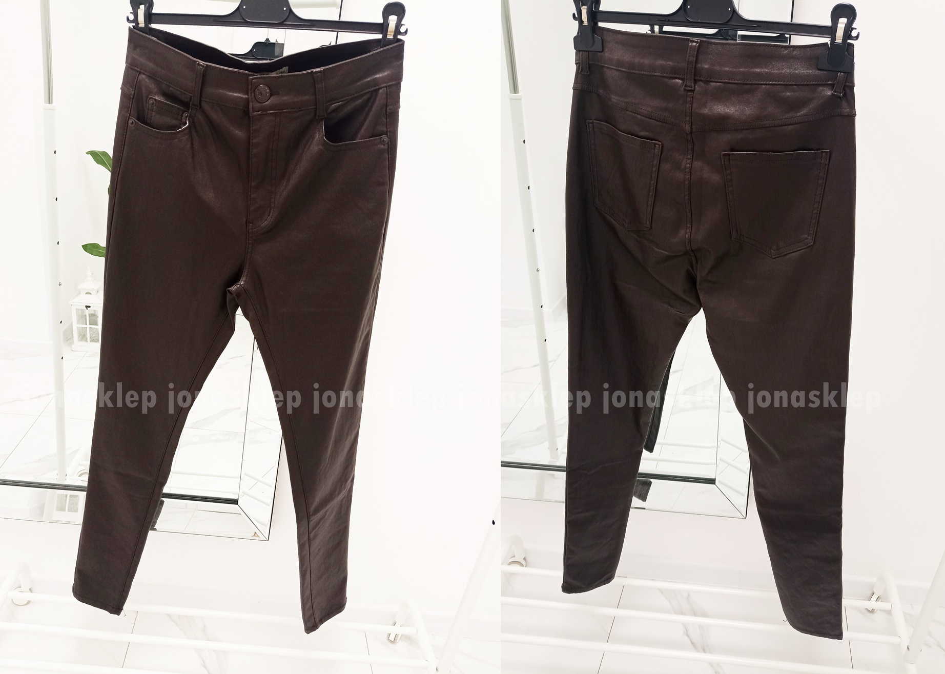 Woskowane czekoladowe spodnie casual  PLUS SIZE