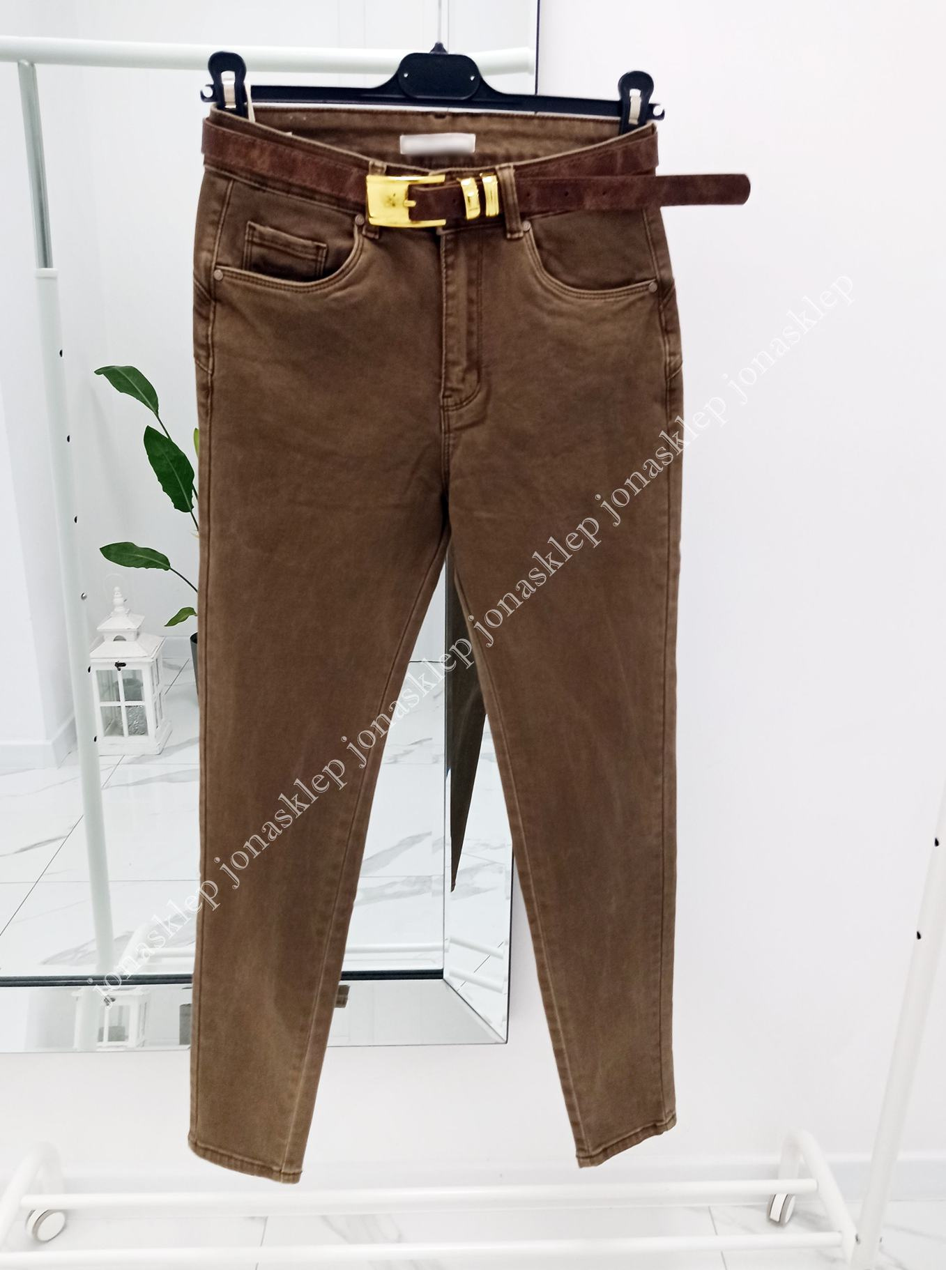 Jeansy czekoladowe PUSH UP casual  PLUS SIZE
