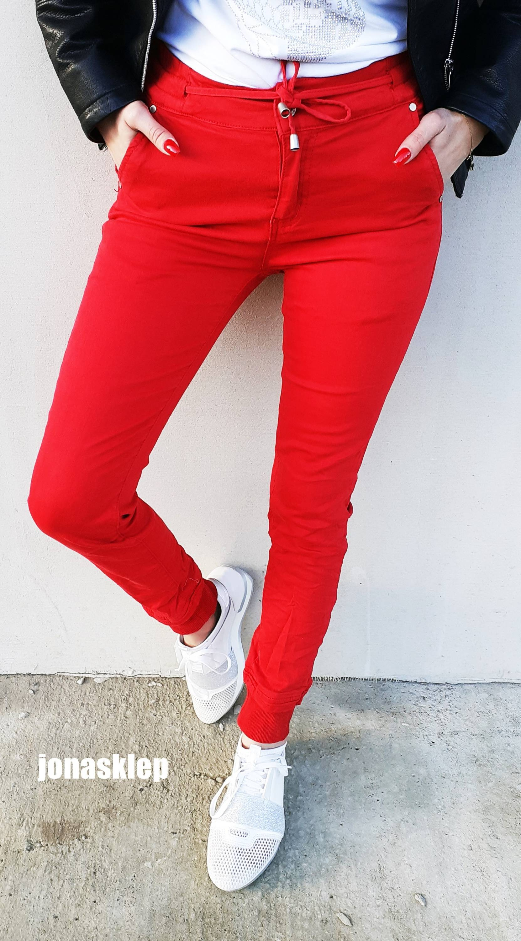 Spodnie gumka joggery ściągacz RED