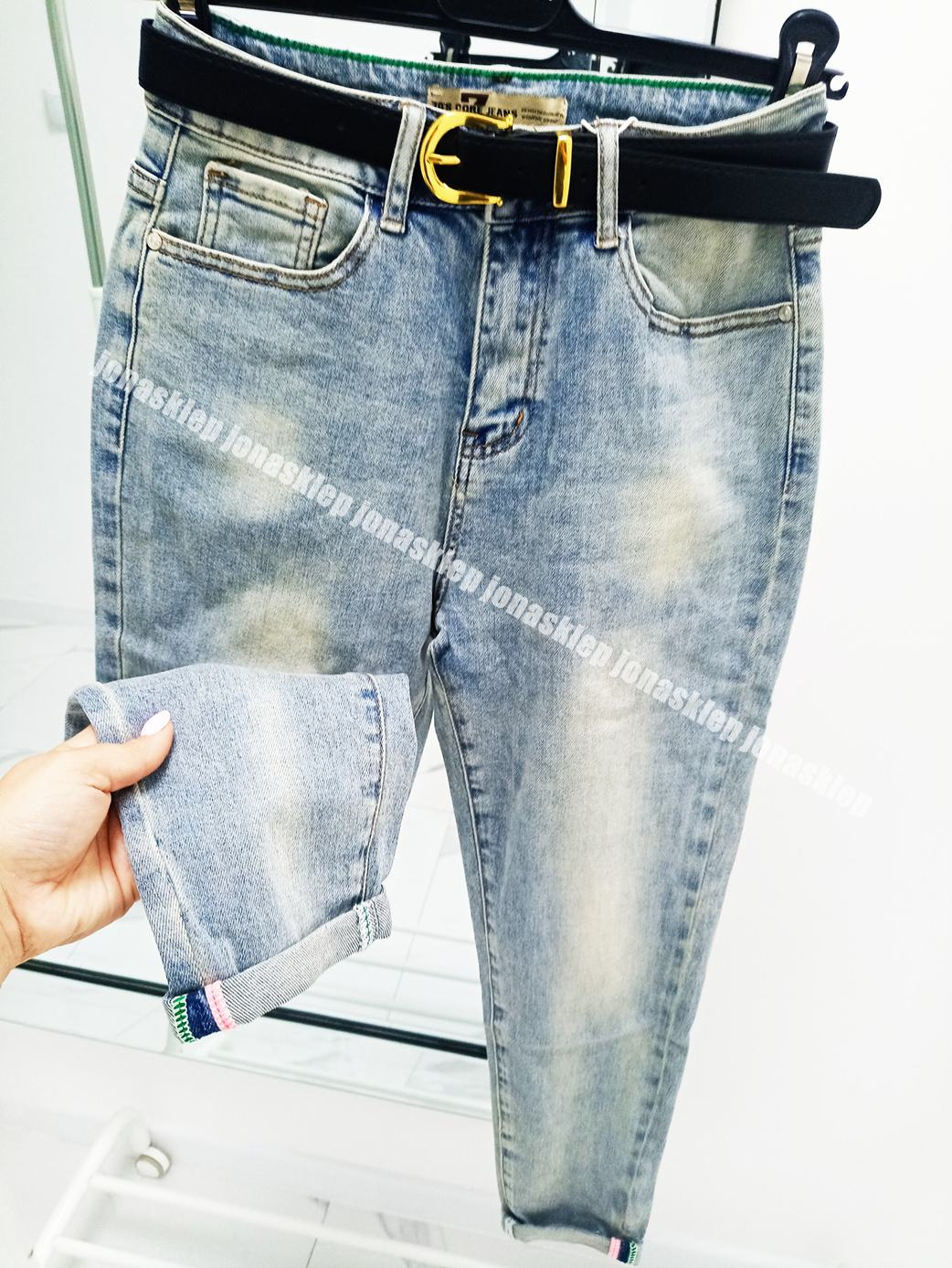 Jeansy mom fit podwijane casual baggy pasek