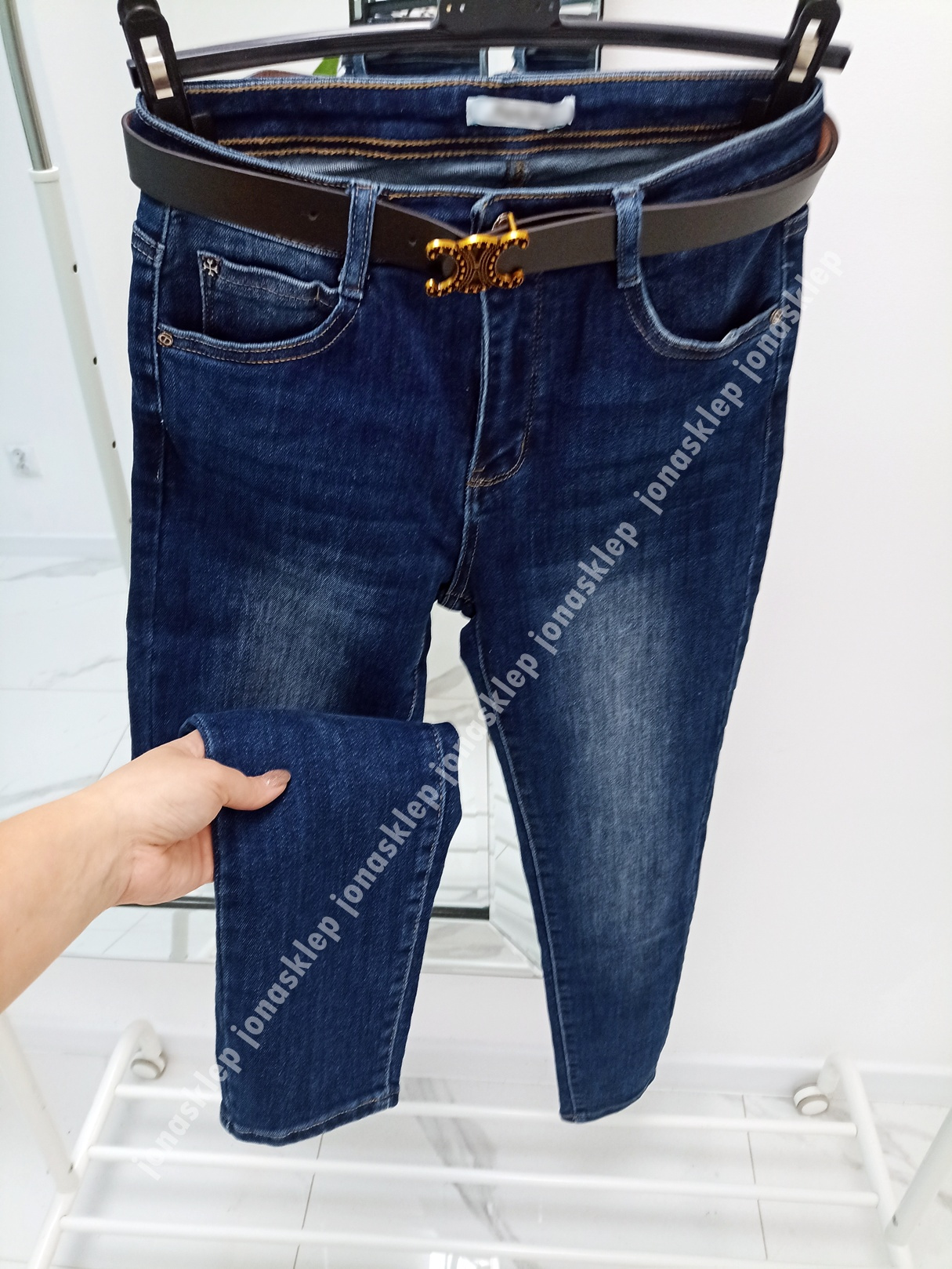 Jeansy DAMSKIE rurki push up DARK PLUS SIZE pasek