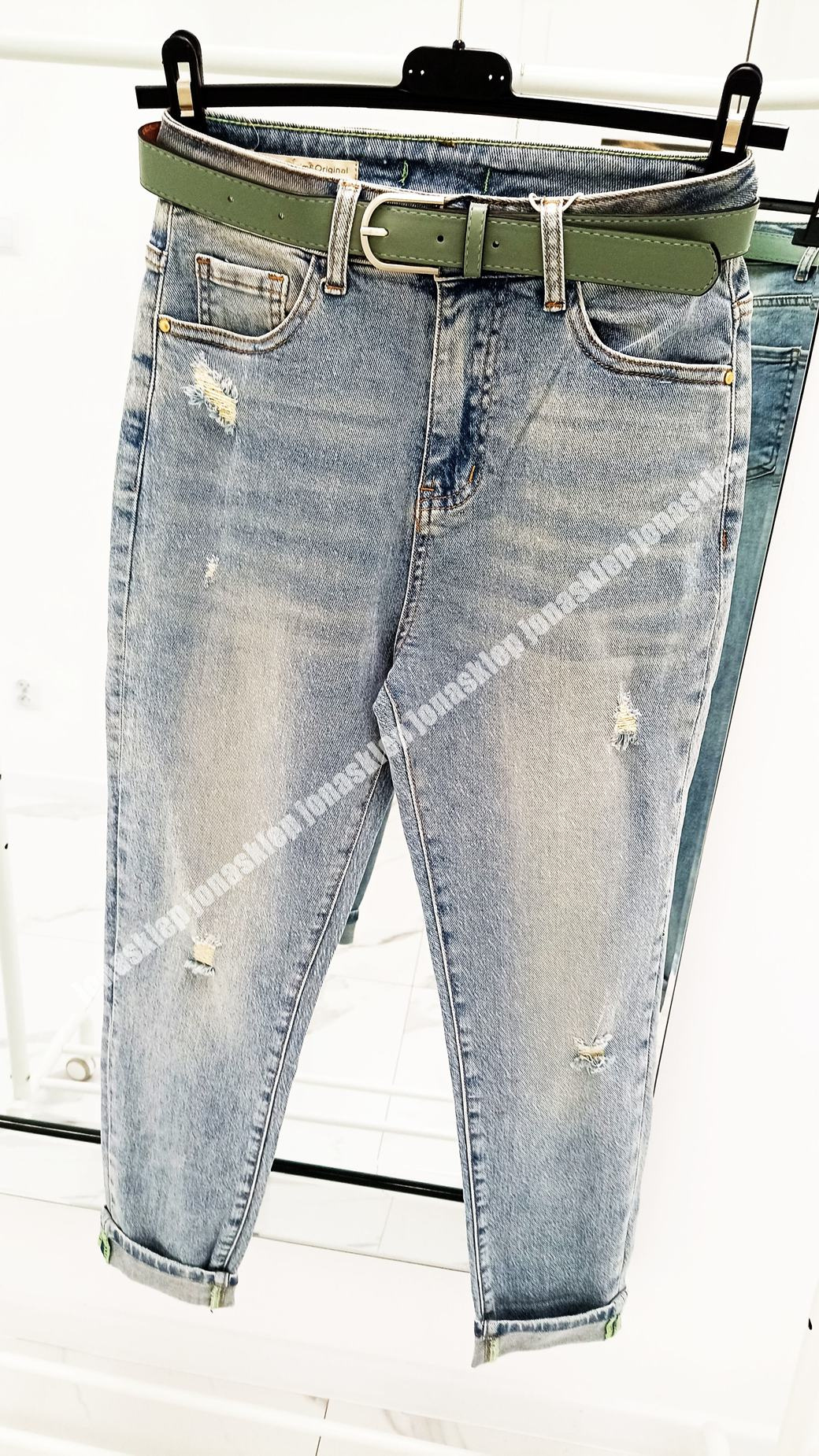 Jeansy mom fit podwijane casual baggy dziury