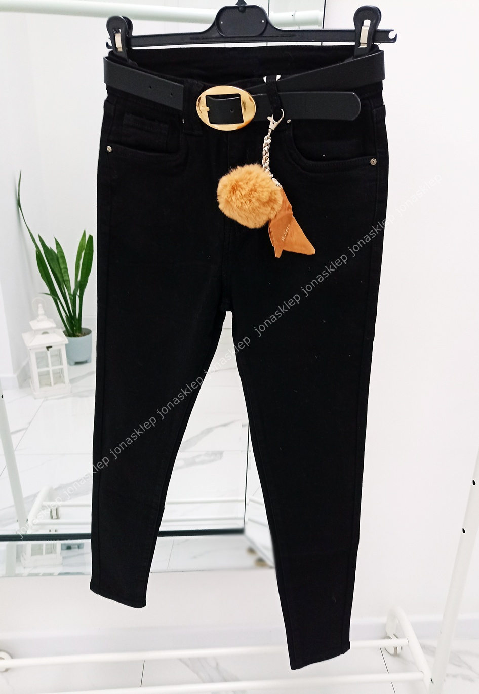 Czarne spodnie push up PLUS SIZE