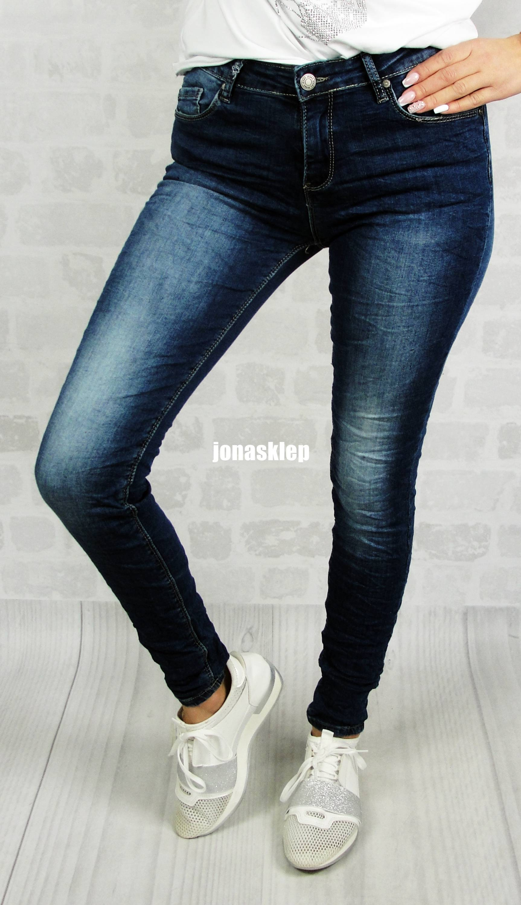 Push up jeans KLASYCZNE ciemne RURKI