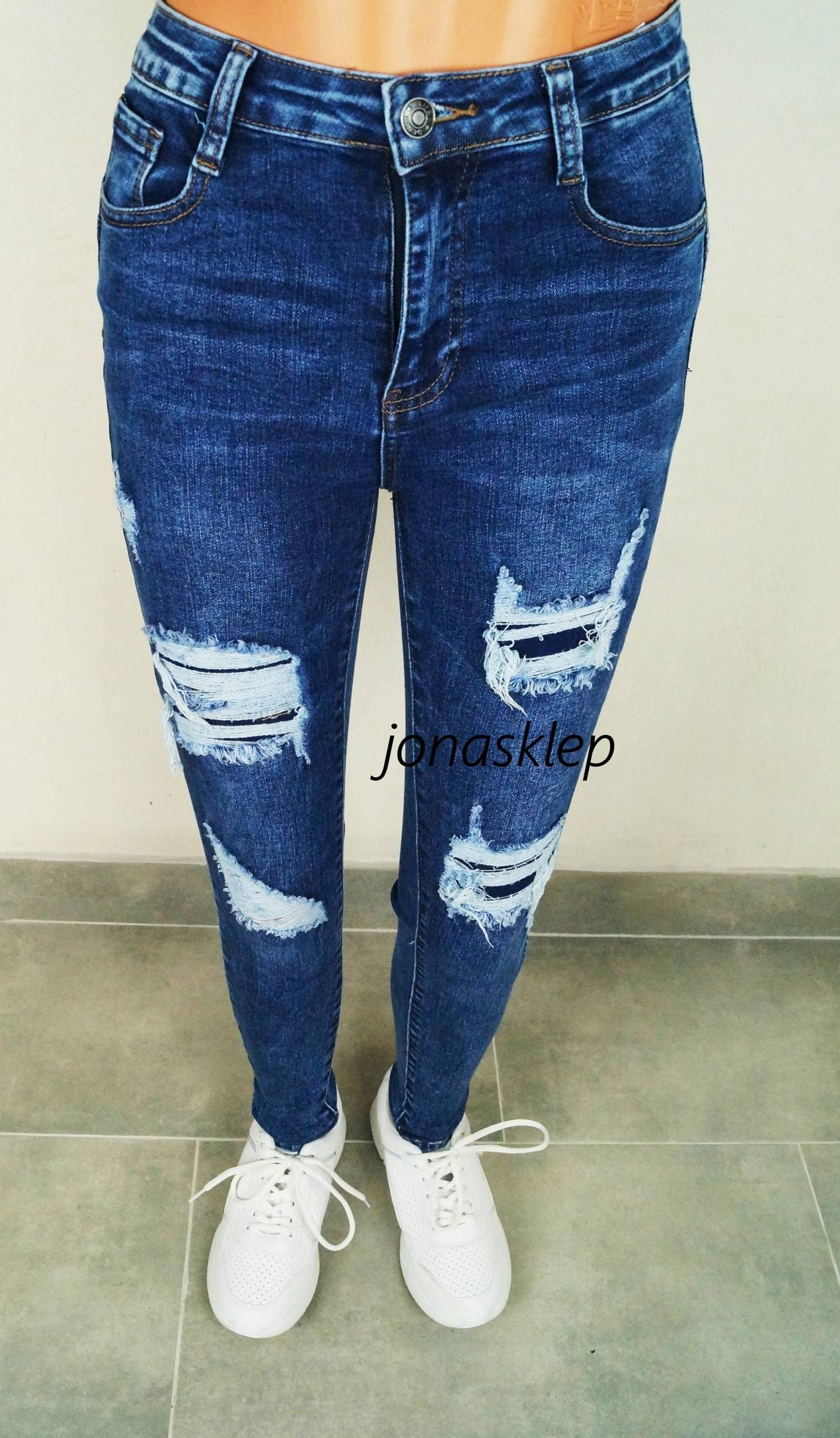 DARK JEANS Z DZIURAMI CATRICE holes