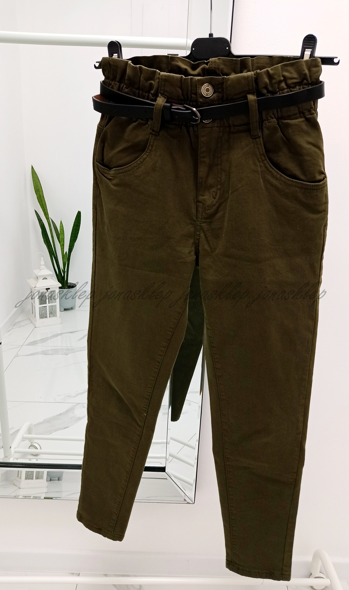 new LUŹNE boyfriendy KHAKI gumka elastic pasek