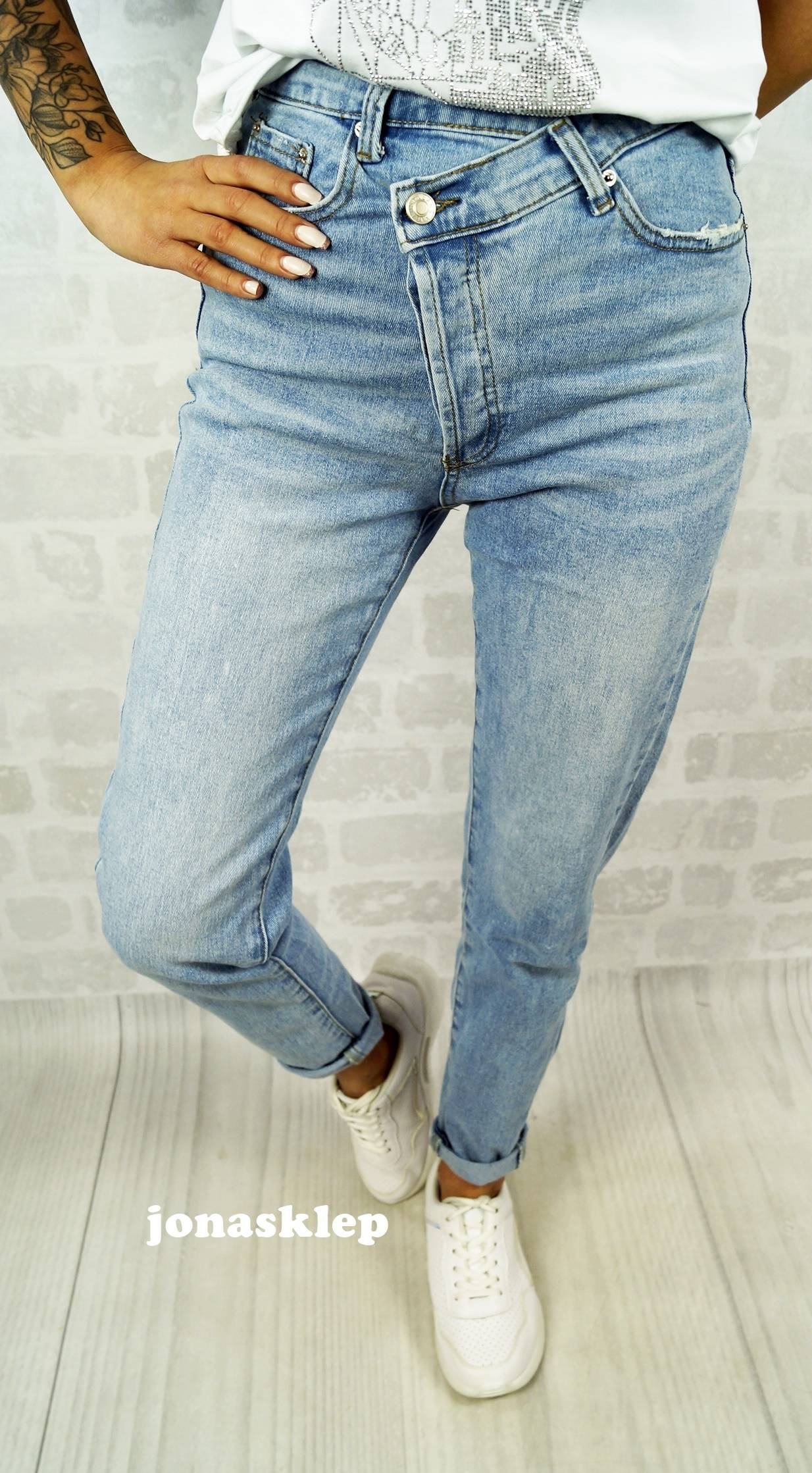 Baggy jeans guziki na skos STEP jasne