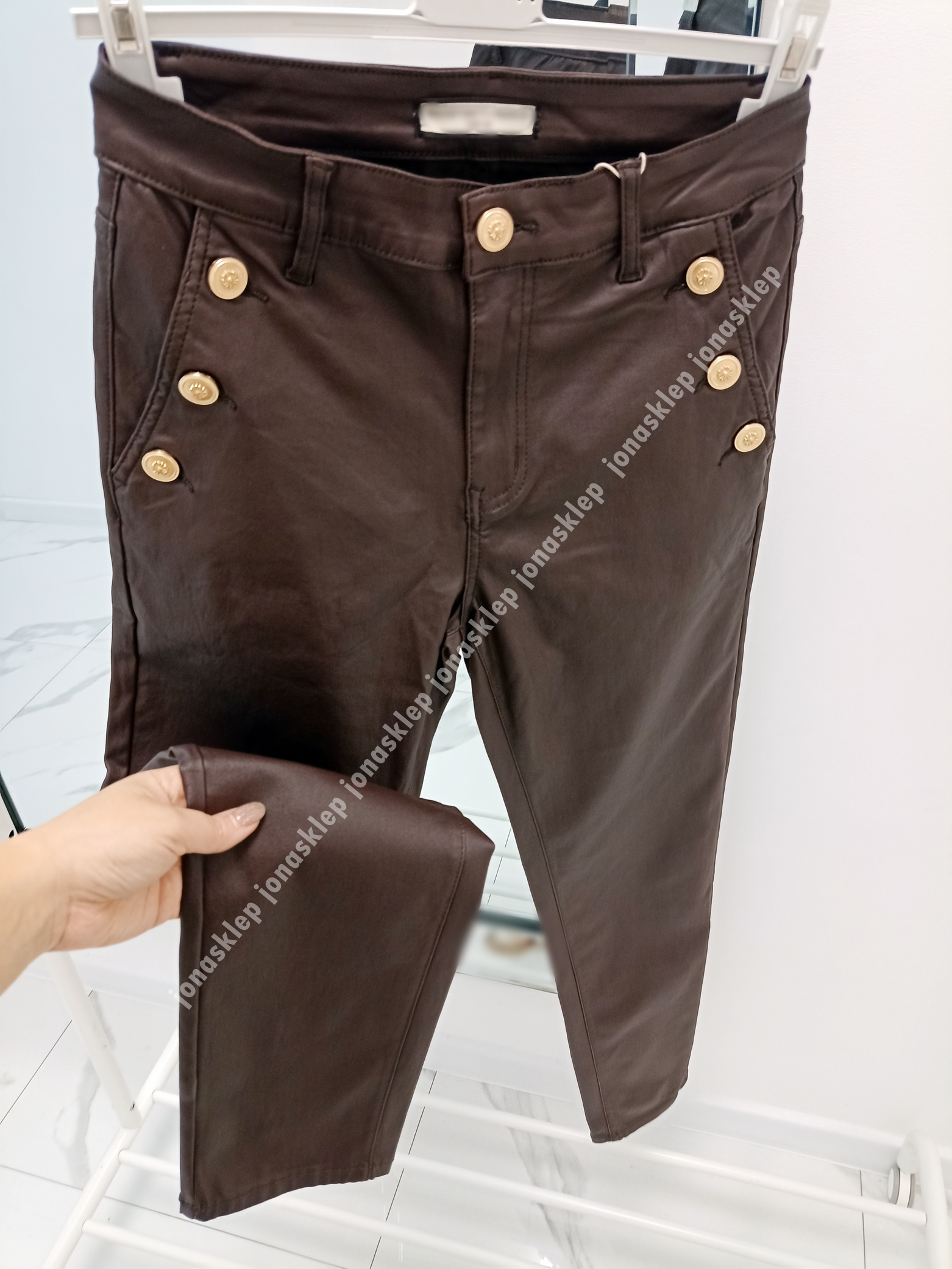 Woskowane czekoladowe spodnie guziki  PLUS SIZE